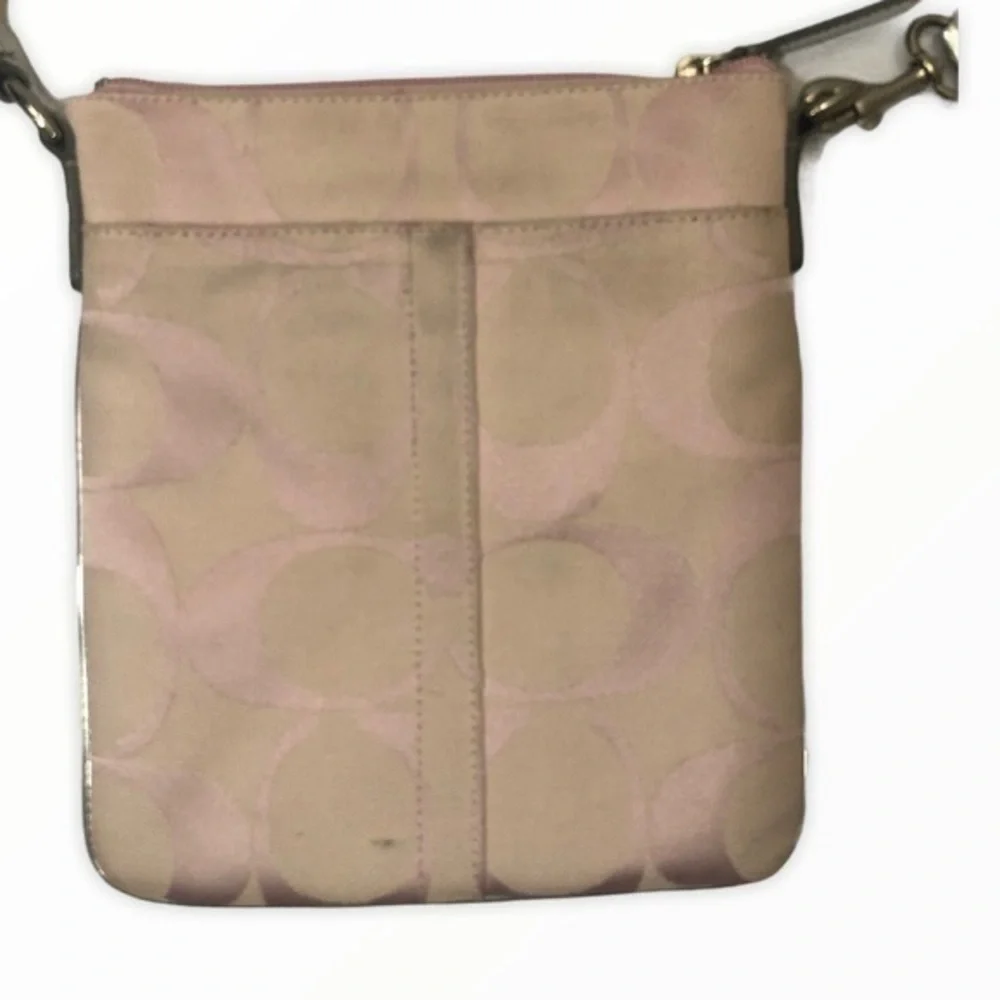 Coach 42246 vintage y2k pink signature swingpack crossbody bag